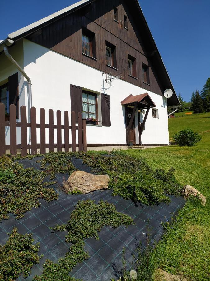 Hotel U Tomíčků Paseky nad Jizerou Exterior foto