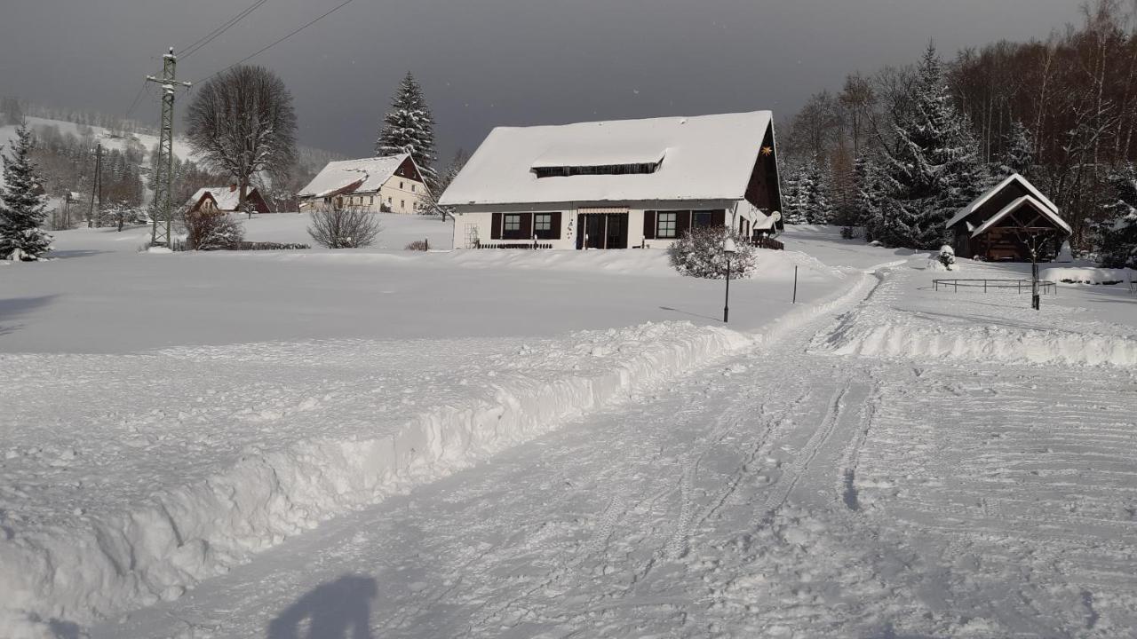 Hotel U Tomíčků Paseky nad Jizerou Exterior foto